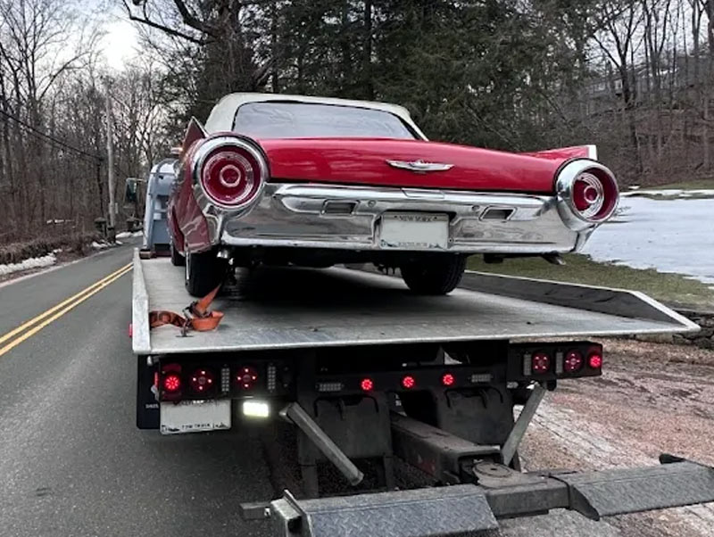 Castle-Auto-and-Towing-Chappaqua-New-York-Flatbed-Tow-Truck-Towing-Classic-Car Castle Auto And Towing Chappaqua New York Flatbed Tow Truck Towing Classic Car